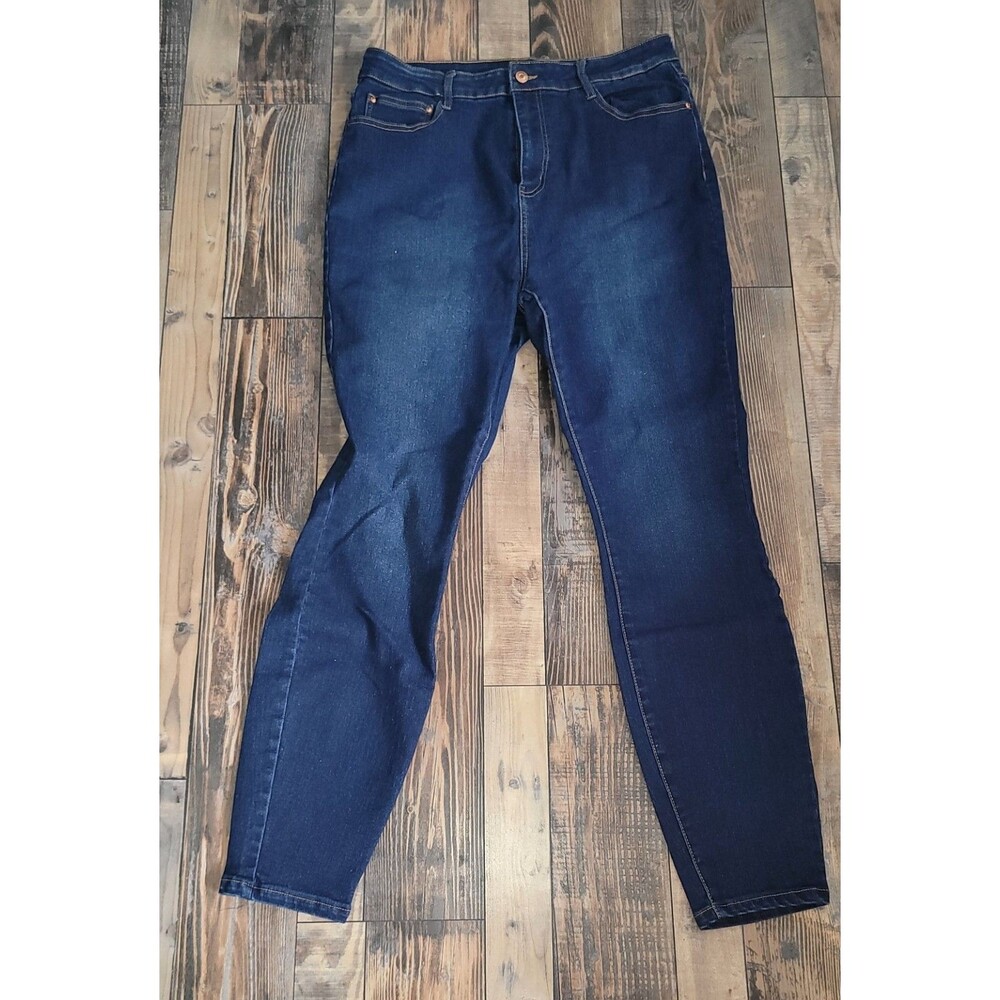 Fashion Nova Blue Jeans Denim Cotton Blend Mid Rise Women’s Size 14